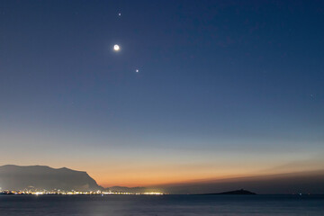 2一3万新能源小汽车