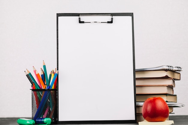 四年级趣味儿数学题或小故事（题带答案）